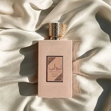 Ameerat Al Arabia Privee Rose Eau de Parfum 100ml - Oriental Fragrance Made in Dubai with Strawberry, Musk, Cashmere Wood, and Vanilla - Unisex Ayat Perfumes