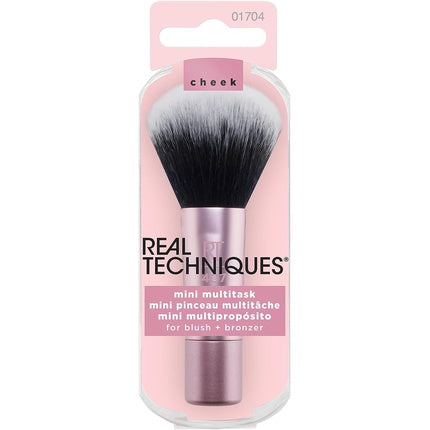 Real Techniques Mini Travel Size Multitask Makeup Brush for Blush, Bronzer or Highlighter