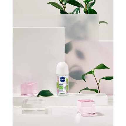 Nivea Naturally Roll-on Deodrant 50ml