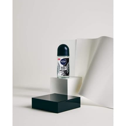 Nivea Deodorant The Invisible Roll-on for Black & White Original Déodorant (Déo) Homme 50ml