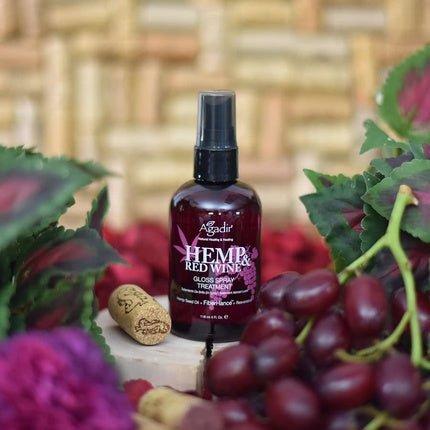 Agadir Hemp & Red Wine Gloss Spray Treatment 4 Fl. Oz - Maison des fragrances