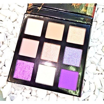 Avon Ultra High Pigmented Color Lilacs Eyeshadow Palette - Shine, Matte, Glitter - Maison des fragrances