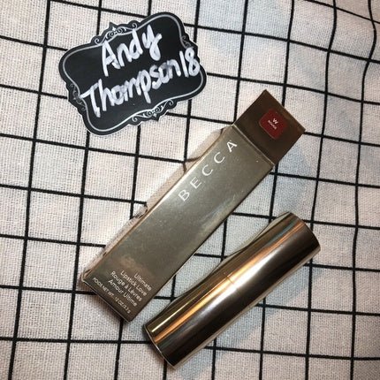 Becca Ultimate Lipstick Red 0.12oz - Maison des fragrances