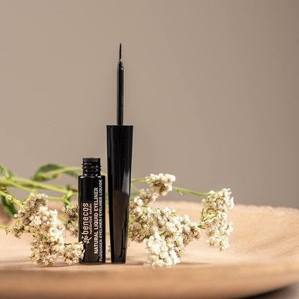 Benecos Natural Liquid Eyeliner Black 3ml - Maison des fragrances