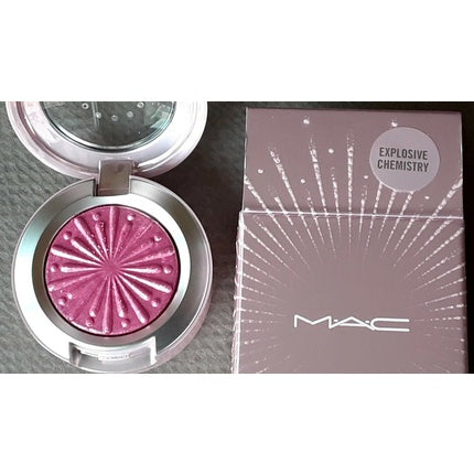 MAC Extra Dimension Foil Eye Shadow Explosive Chemistry Holiday 2020 Collection