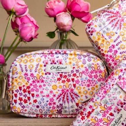Cath Kidston Small Wash Bag Makeup Bag with Mirror Afinity Ditsy - Maison des fragrances