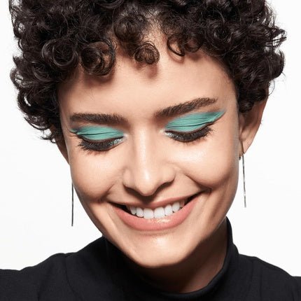 Catrice Coral Crush Slim Eyeshadow Palette No. 030 Multicoloured 14 Colours - Maison des fragrances