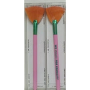 Catrice Highlighter Brush Who I Am C01 We Stand For Equality - Maison des fragrances
