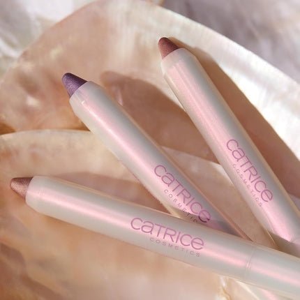 Catrice Pearlfection Eyeshadow Stick No. C03 Gold - Maison des fragrances