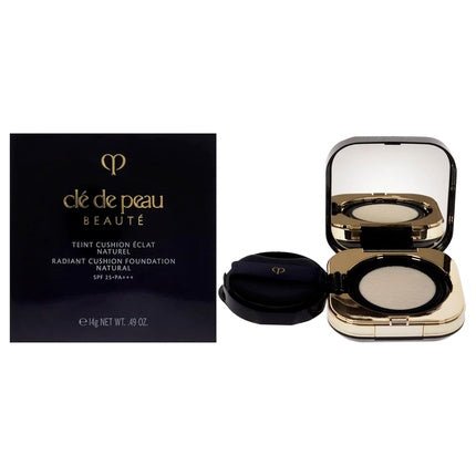 Clé de Peau Beauté Radiant Cushion Foundation Natural O30 Medium Ocher Women 0.5 oz - Maison des fragrances