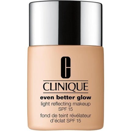 Clinique Even Better Glow 76 Toasted Wheat 30ml - Maison des fragrances