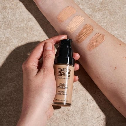 Dado Sens Hypersensitive Make - Up 01K Beige for Sensitive Skin - Natural Even Complexion - Suitable for Neurodermatitis, Acne or Rosacea - Maison des fragrances