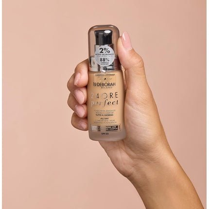 Deborah Milano Liquid Foundation 24 Hours Perfect Moisturising SPF 20 30ml No. 3 Caramel Beige - Maison des fragrances