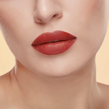 Deborah Milano Liquid Lipstick Pure Formula Matte Effect 4.5g - Maison des fragrances