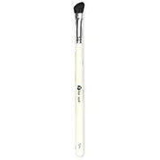 Dermacol D73 Eye Shadow Brush - Maison des fragrances