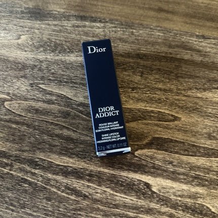 Dior Addict Shine Intense Color Hydrating Lipstick Zodiac Red 974 - Maison des fragrances