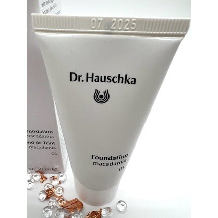 Dr. Hauschka Makeup Base 30ml Macadamia - Maison des fragrances