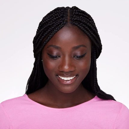 Essence Cosmetics Long - Lasting Eye Pencil Kajal No. 34 Sparkling Black - Maison des fragrances