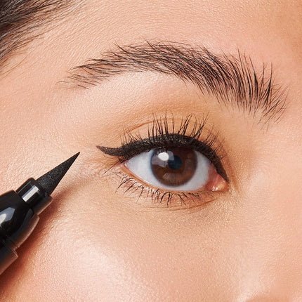 Essence Lash Princess Black Waterproof Eyeliner - Maison des fragrances