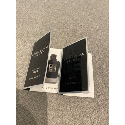 Givenchy Gentleman Society Extreme EDP 1ml Vial Spray Samples Brand New Givenchy