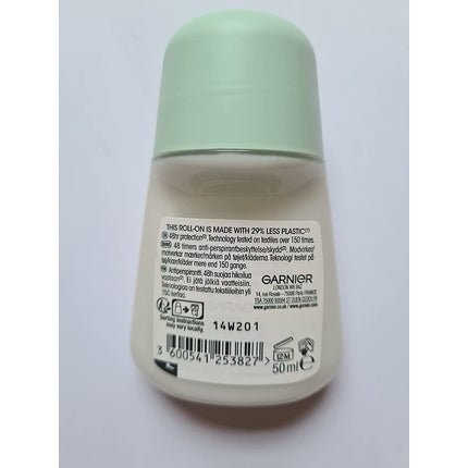 garnier mineral invisible black white & colors - Maison des fragrances