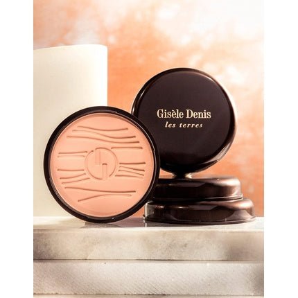 GISÈLE DENIS Les Terres N02 Namib Compact Powder High Coverage Face Care 15g No. 2 Namib - Maison des fragrances