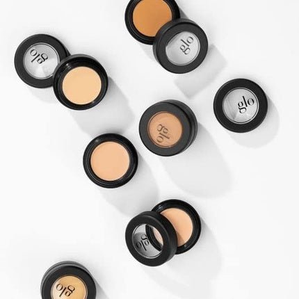 Glo Skin Beauty Oil - Free Camouflage Concealer Correct and Conceal Imperfections Blemishes Dark Spots Nourishing Makeup for a More Even Complexion Natural - Maison des fragrances
