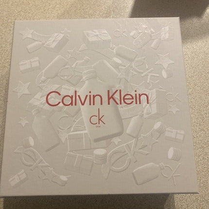 Calvin Klein One 2022 - Coffret Avec 50ml Eau De Toilette And 100ml Shower Gel Calvin Klein