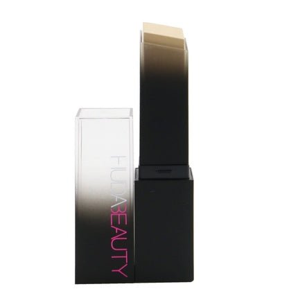 Huda Beauty FauxFilter Skin Finish Buildable Coverage Foundation Stick Cashew 140 Gold - Maison des fragrances