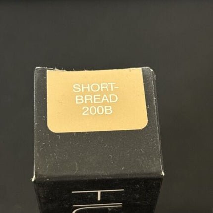 Huda Beauty FauxFilter Skin Finish Foundation Stick 200B Shortbread - Maison des fragrances