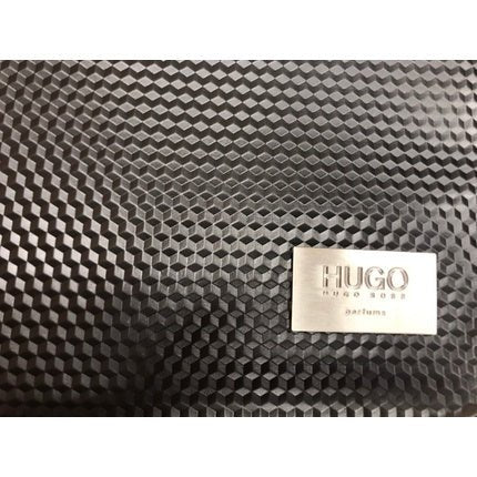 Hugo Boss 15 Laptop Sleeve Unisexe - Maison des fragrances