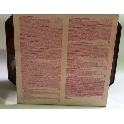 I Heart Revolution Chocolate Vault Tin Gift Set for Women - Maison des fragrances