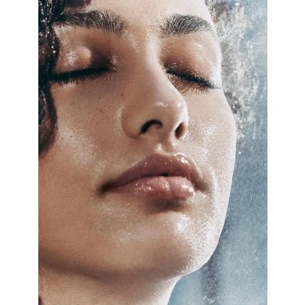 ILIA Blue Light Face Mist Non - Toxic Vegan Cruelty - Free Clean Makeup Travel Size 0.47 fl oz 14 ml - Maison des fragrances
