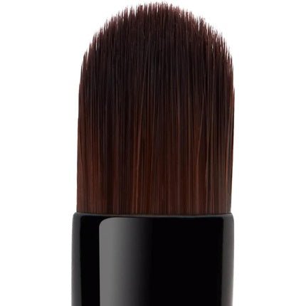 Illamasqua Small Eyeshadow Brush - Maison des fragrances