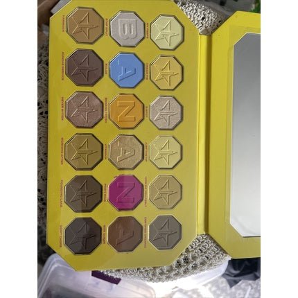 Jeffree Star Banana Fetish Eyeshadow Palette - Maison des fragrances