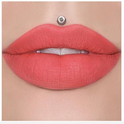 Jeffree Star Cosmetics Velvet Trap Pigment - Rich Lip Color with Luxurious Velvet - Matte Texture Lipstick Watermelon Soda Medium 0.14 Ounce - Maison des fragrances