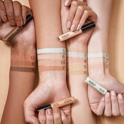 KIKO Milano Skin Tone Concealer Fluid Smoothing Concealer with Natural Finish 3.5ml - Maison des fragrances