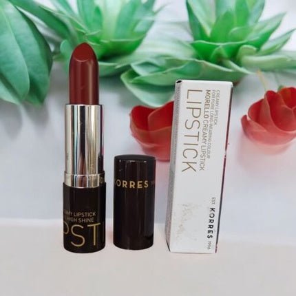 KORRES MORELLO Creamy Lipstick 59 Burgundy Red 3.5g - Maison des fragrances