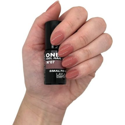 Layla Cosmetics One Step Gel Nail Polish Red Stone Number 7 - Maison des fragrances