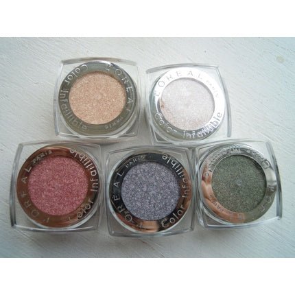 L'Oreal Foolproof Matte Eyeshadow - Maison des fragrances