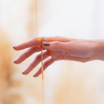 Iridescent Oil Illuminator Bio Boho Green Makeup 100ml Satin Illuminate