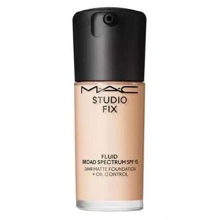 M.A.C Cosmetics Studio Fix Fluid Broad Spectrum SPF 15 Foundation NC5 1 fl oz 30 mL - Maison des fragrances