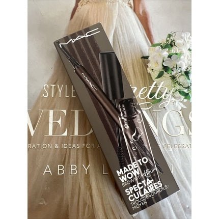 MAC Made To Wow Brow Kit Medium Spiked/Clear Full Size - Maison des fragrances