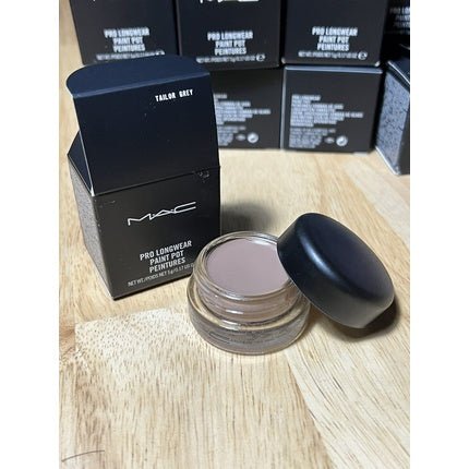 MAC Pro Longwear Paint Pot Tailor Grey Full Size 0.17oz - Maison des fragrances