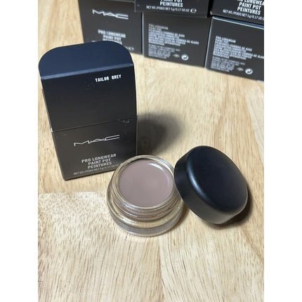 MAC Pro Longwear Paint Pot Tailor Grey Full Size 0.17oz - Maison des fragrances