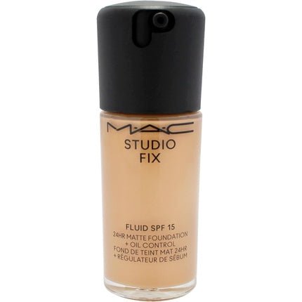 MAC Studio Fix Fluid SPF 15 24Hr Matte Foundation Plus Oil Control NC40 for Women 1 oz - Maison des fragrances