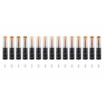 MAC Studio Fix Soft Matte Foundation Stick NC40 - Maison des fragrances