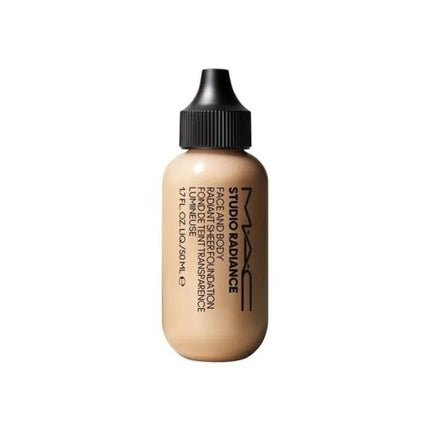 MAC Studio Radiance Face and Body Radiant Sheer Foundation C1 - Maison des fragrances