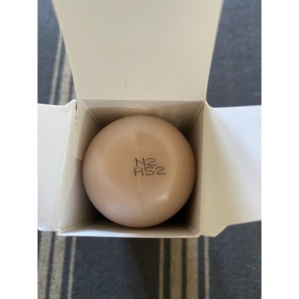 MAC Studio Radiance Face & Body Radiant Sheer Foundation 50ml N2 - Maison des fragrances