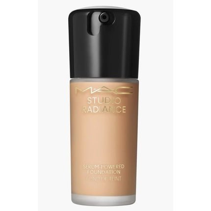 MAC Studio Radiance Serum Powered Foundation NW22 - Maison des fragrances